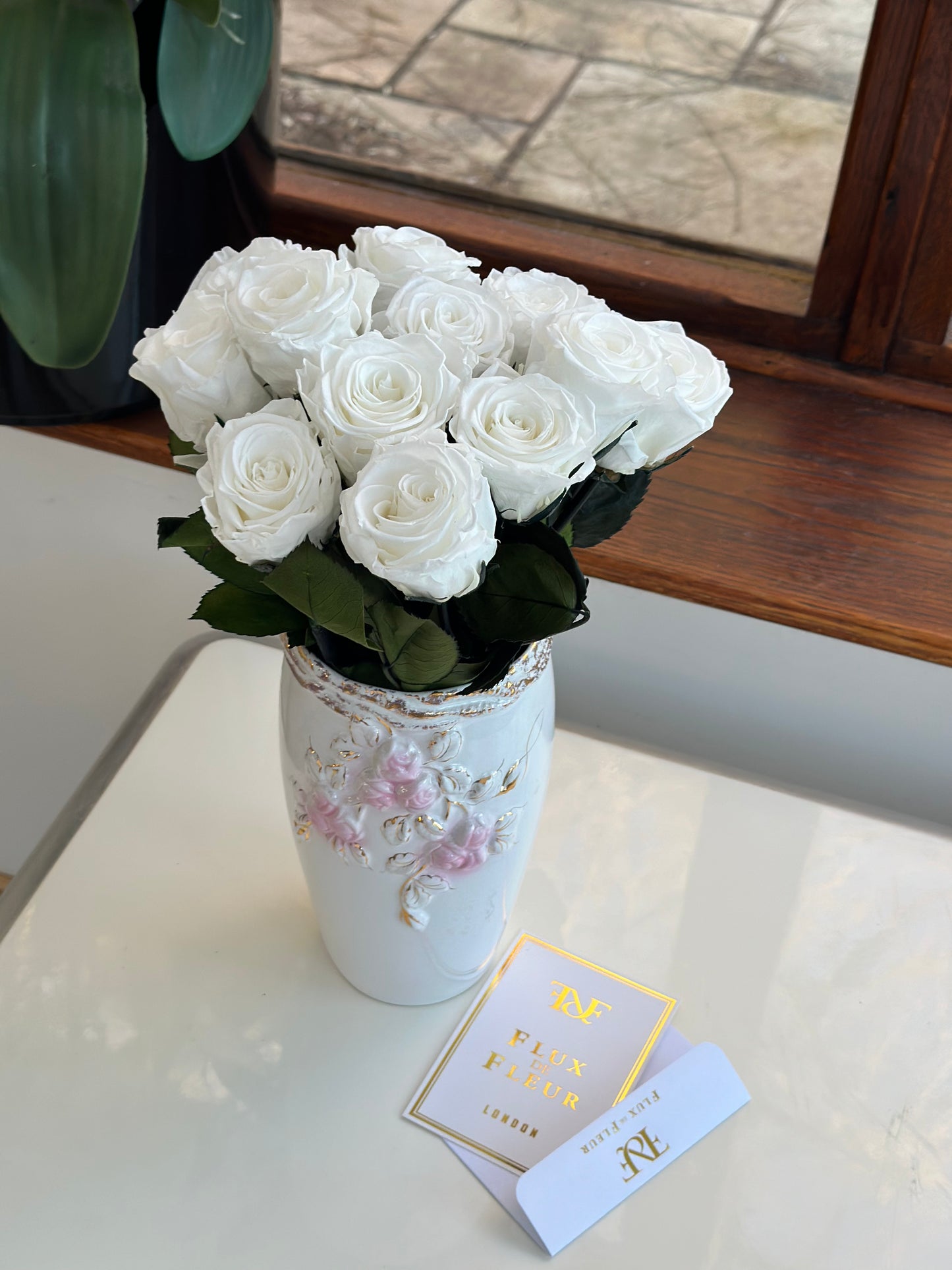 Ceramique Florale - 24K Gold Plated Vase