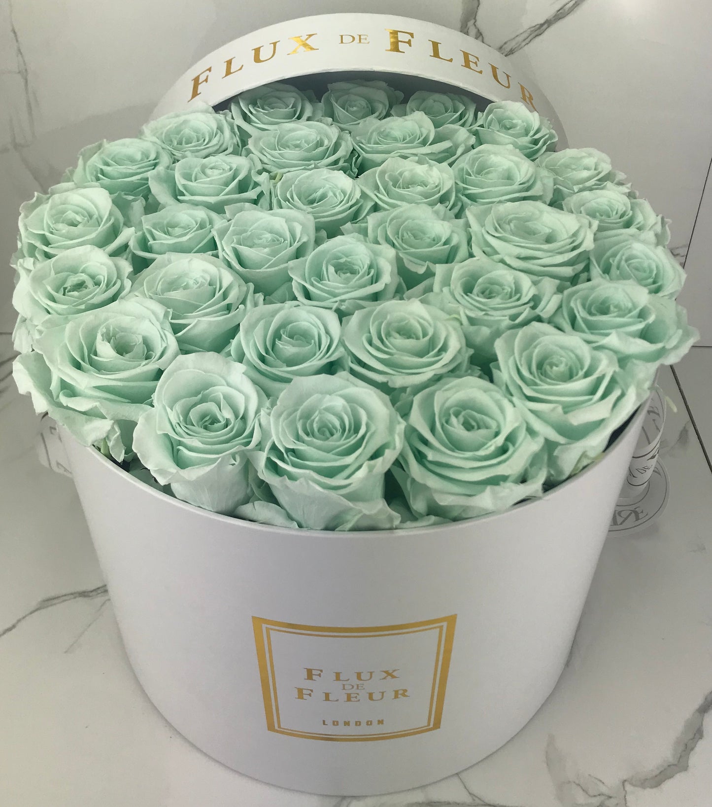 Infinity De Fleur Round