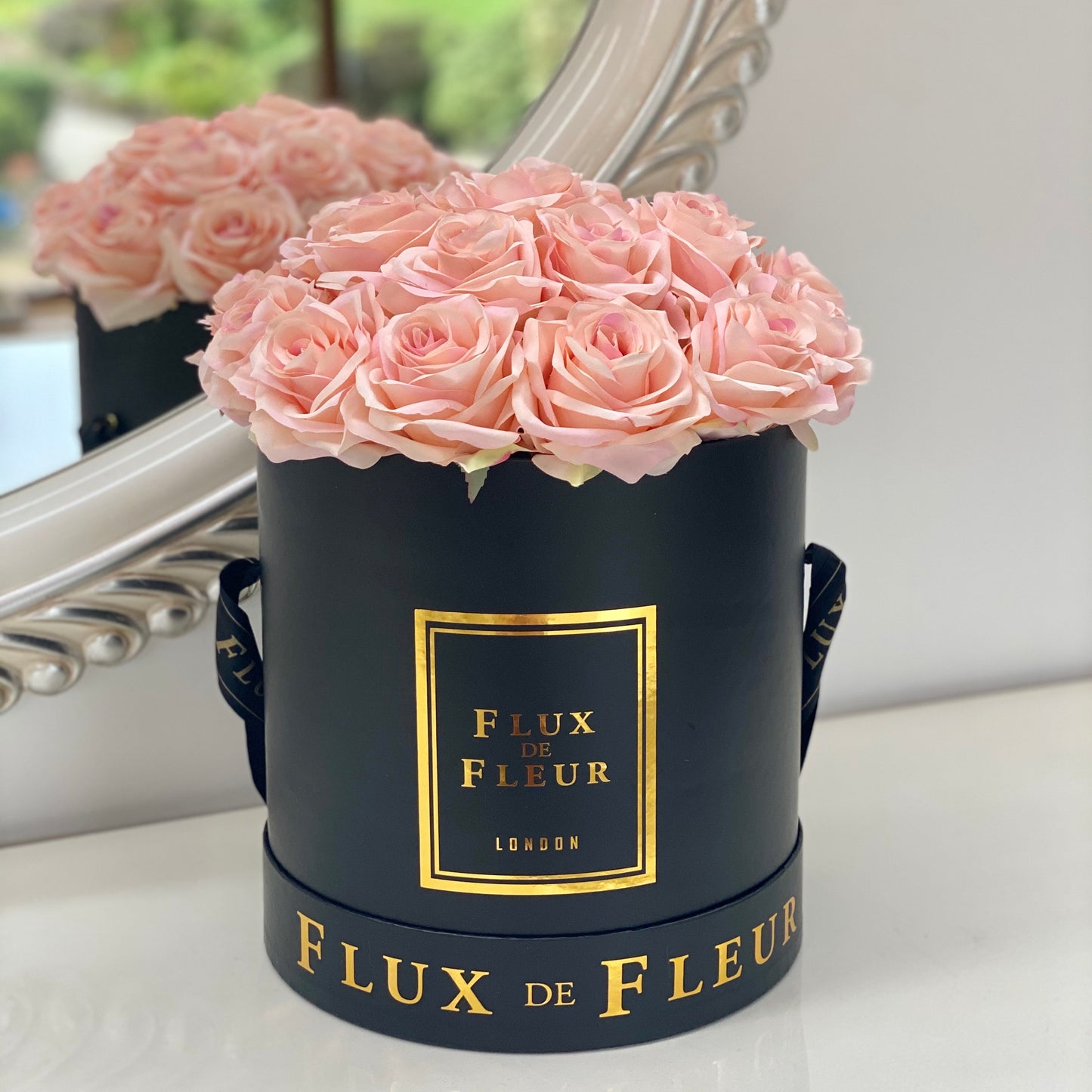 Forever De Fleur™ Round
