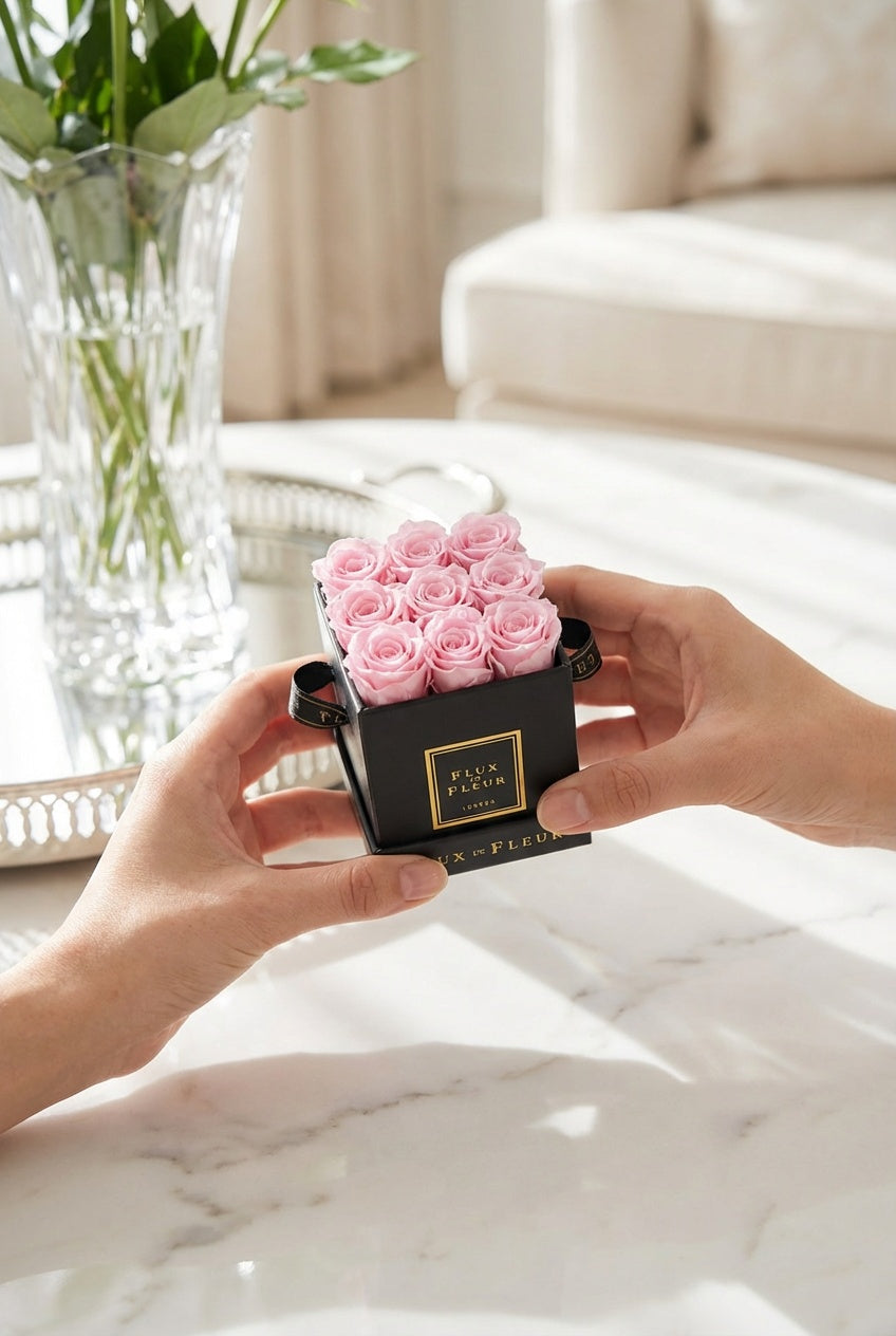 Infinity De Miniature Roses - Square