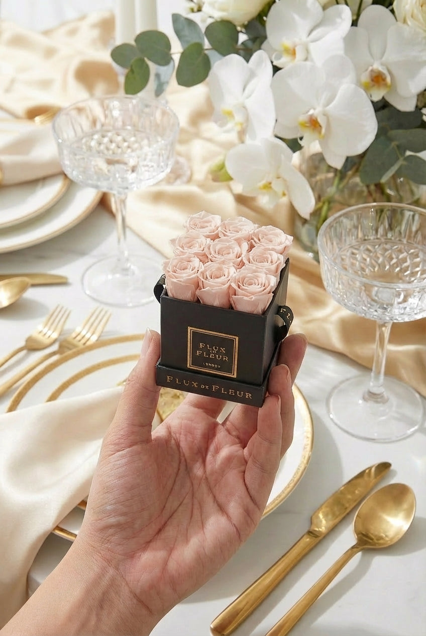 Infinity De Miniature Roses - Square