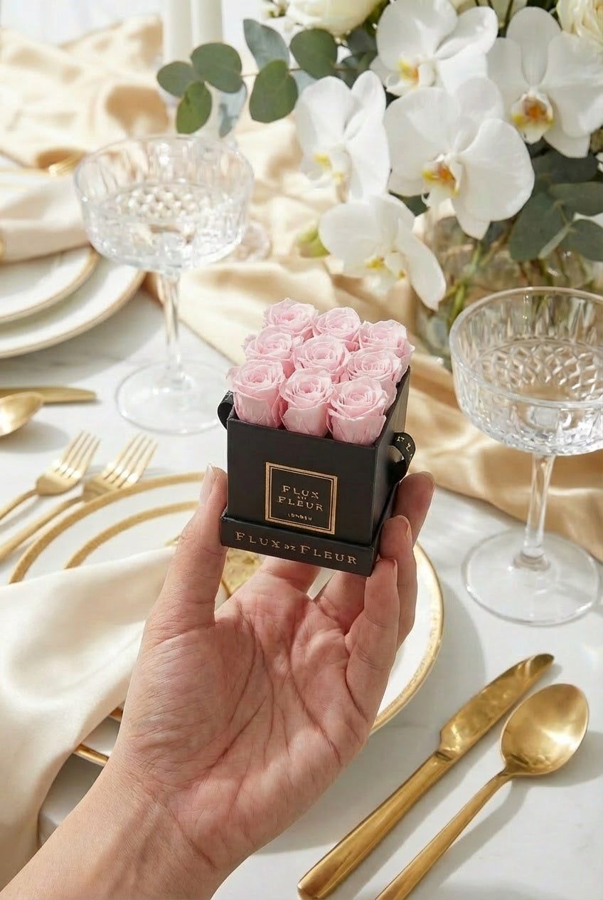Infinity De Miniature Roses - Square