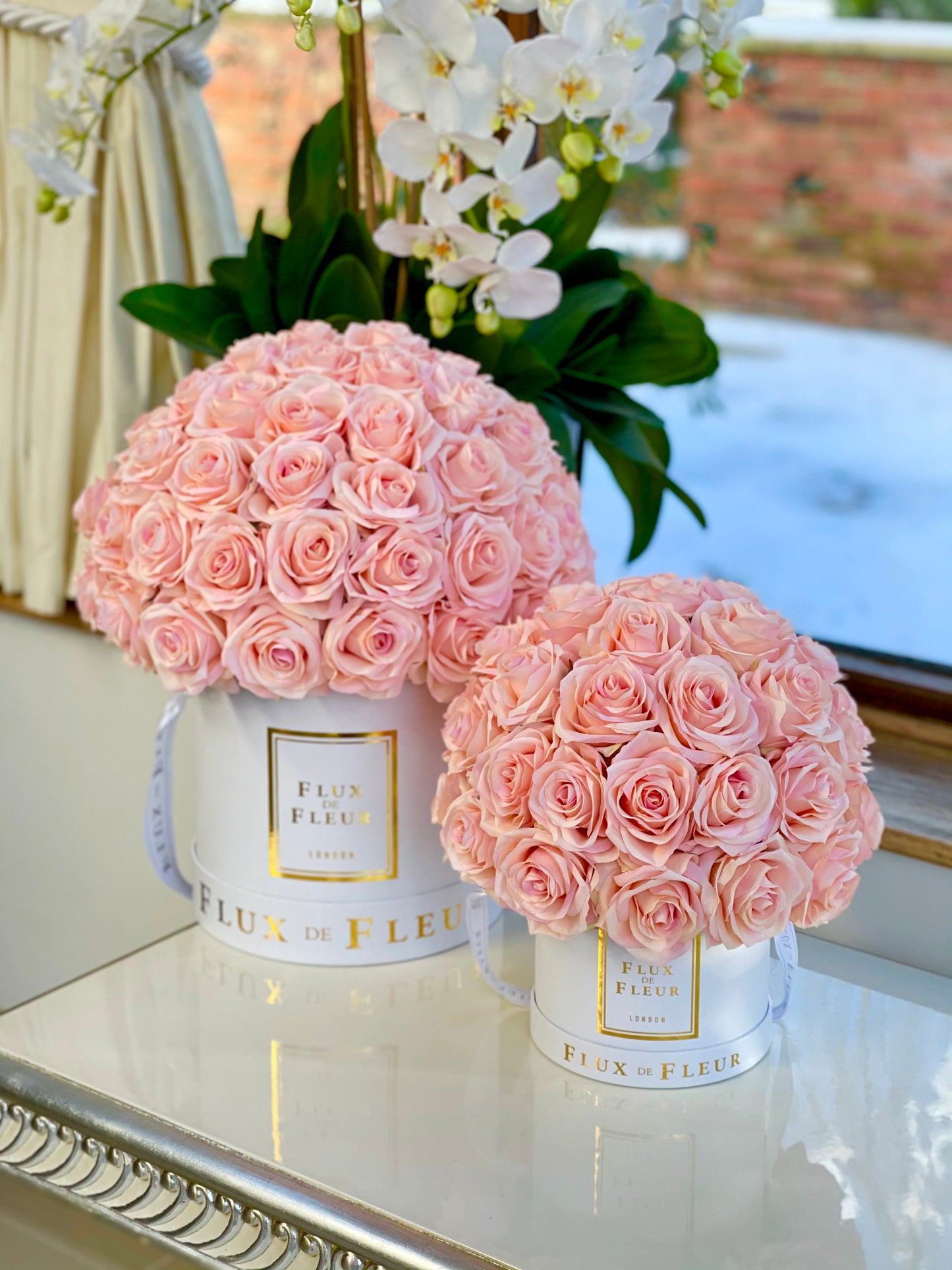 Forever De Fleur™ Roses Dome