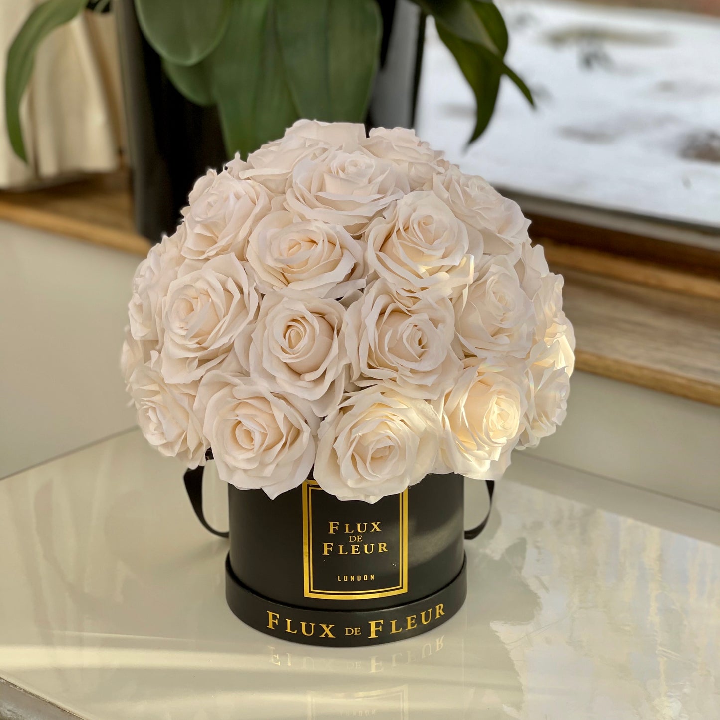 Forever De Fleur™ Roses Dome