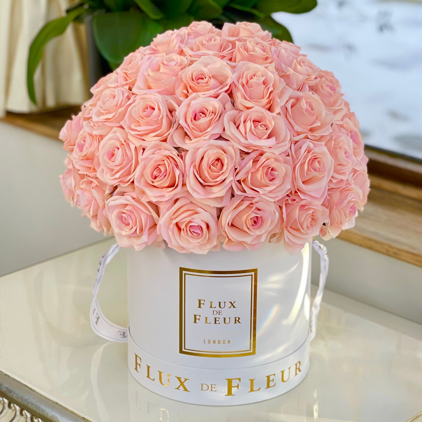 Forever De Fleur™ Roses Dome