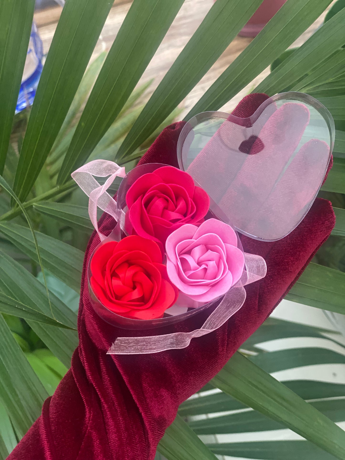 Roses Bath Confetti